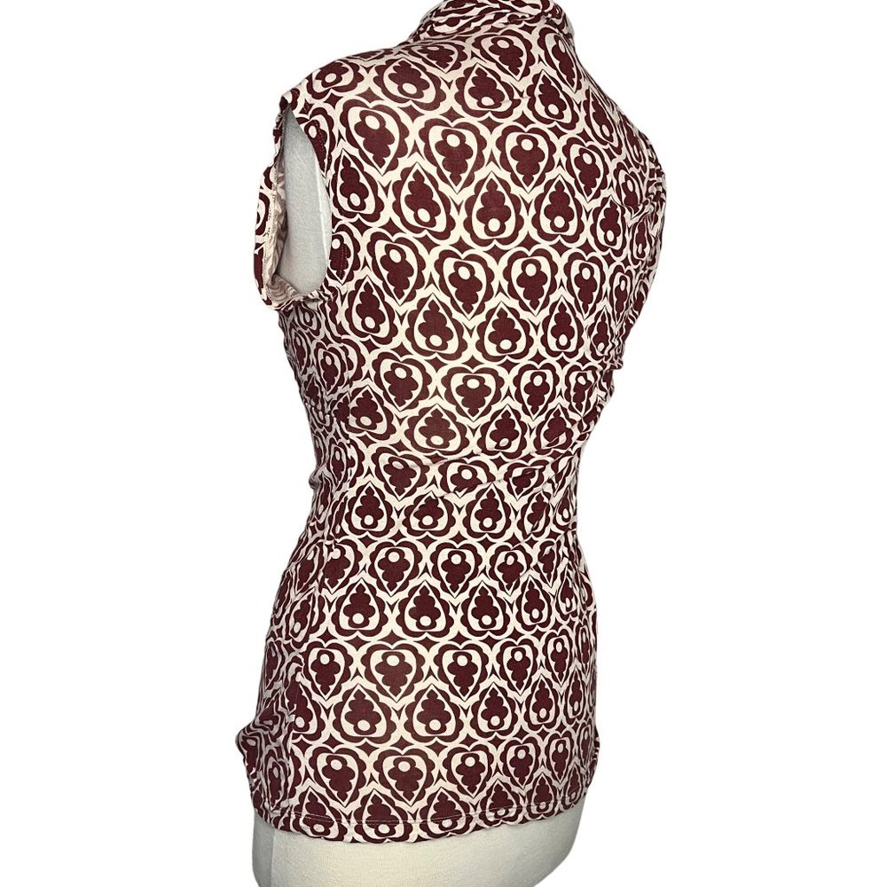 Banana Republic Women's Top Size Small Stretch Sleeveless V Neck Rusty Red and W - Picture 4 of 11
